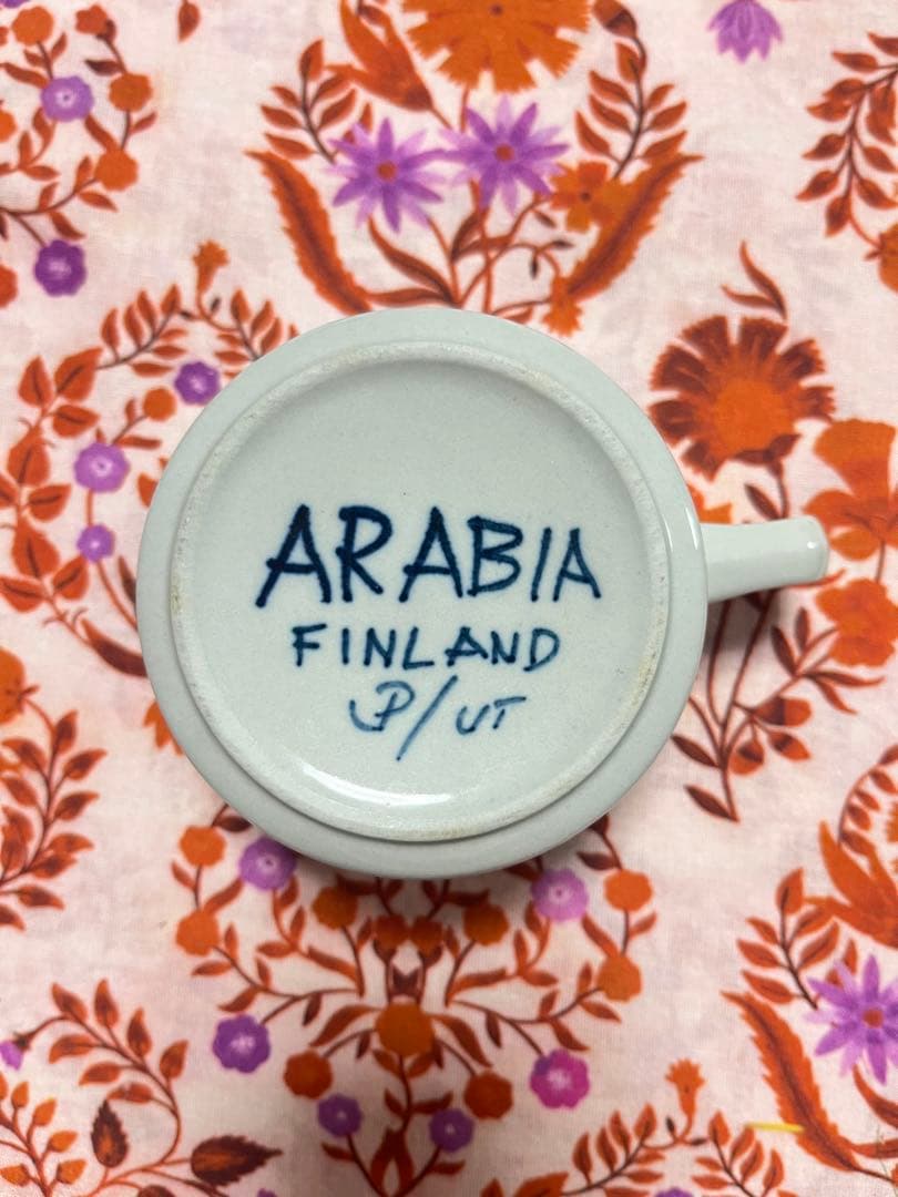 Arabia ANEMONE　ティーカップ＆ソーサー（2セット）