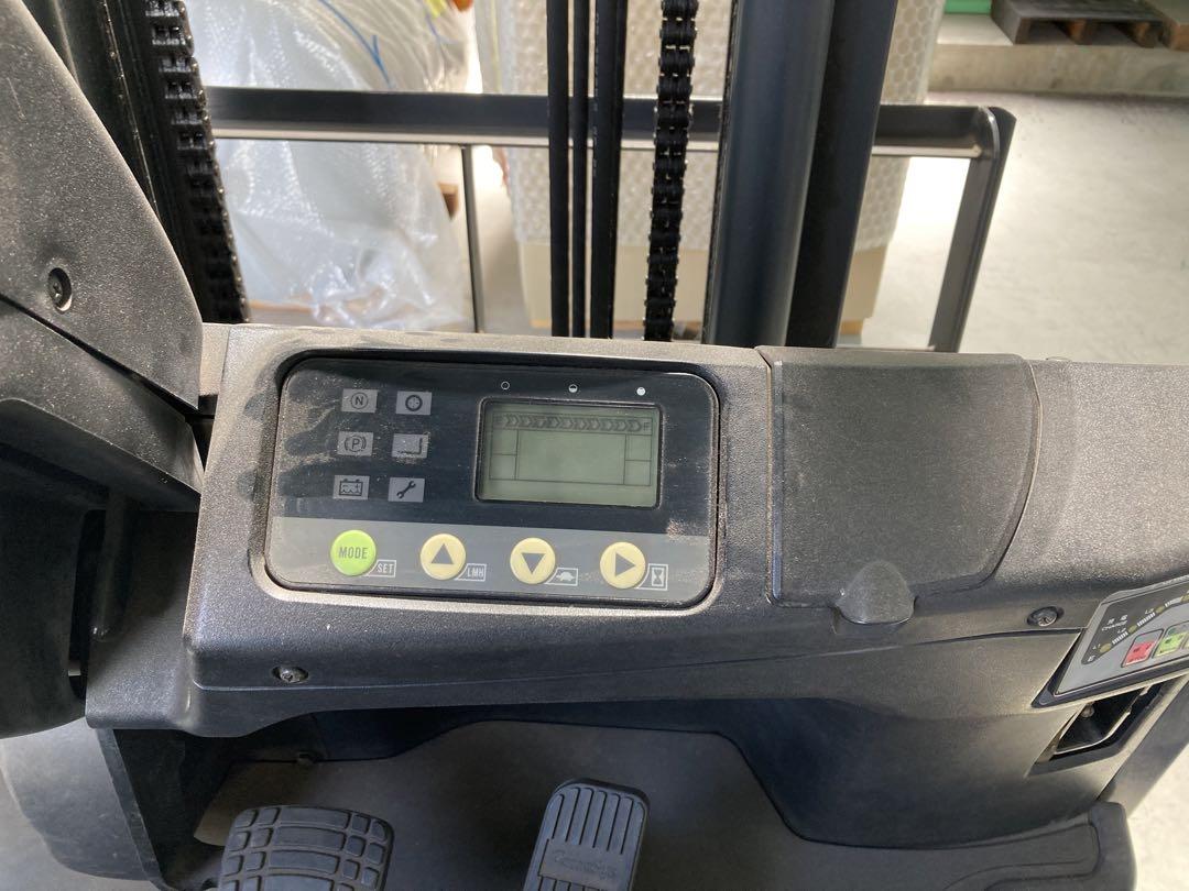 コマツフォークリフト 電動 ARION 20 中古 現状渡し 画像8