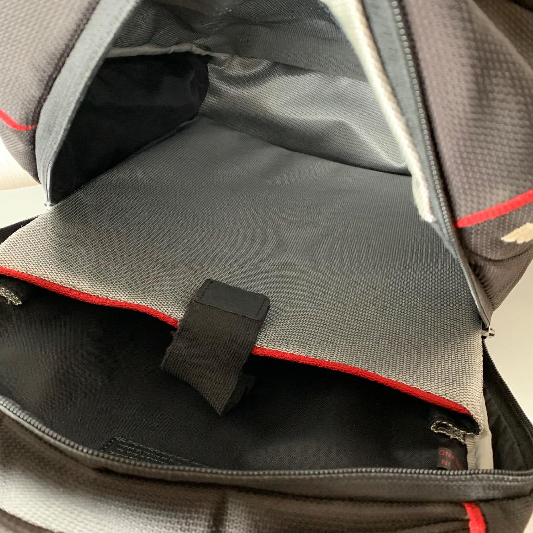 TUMI × DUCATI コラボ リュック ブラック / レッド ポケット多数