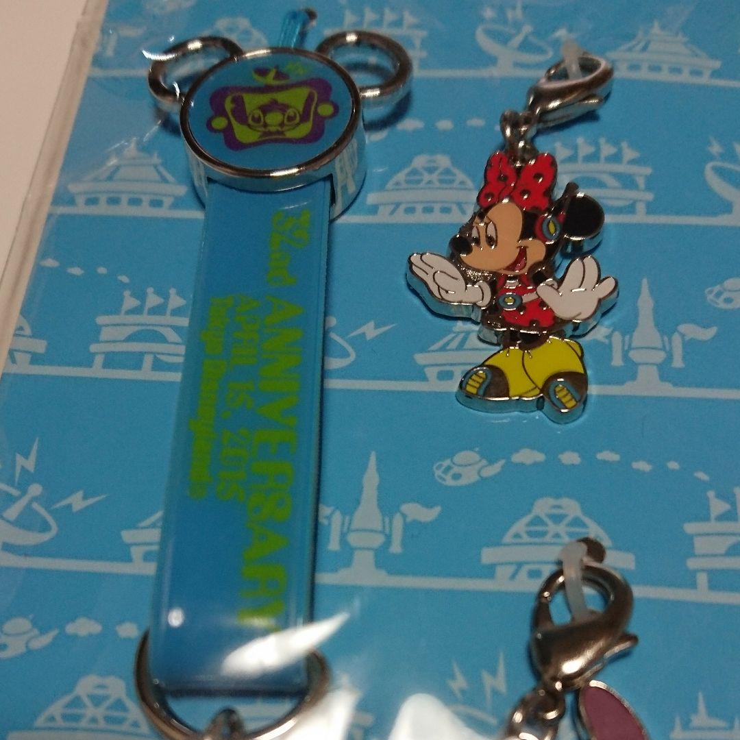 メルカリ 東京ディズニーランド開園記念日 4月15日 記念日 32周年 ストラップ キャラクターグッズ 666 中古や未使用のフリマ メルカリ 東京ディズニーランド開園記念日 4月15日 記念日 32周年 ストラップ キャラクターグッズ 666 中古や未使用のフリマ