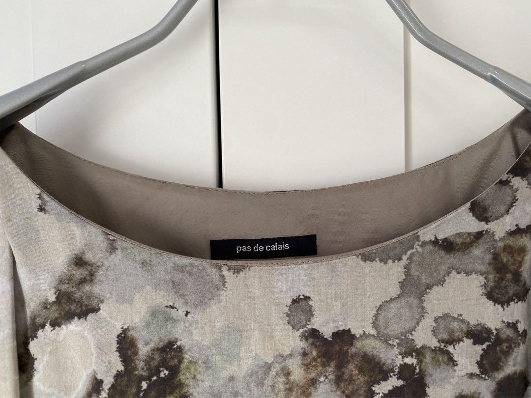 美品pas de calais パドカレワンピース柄物グレー系