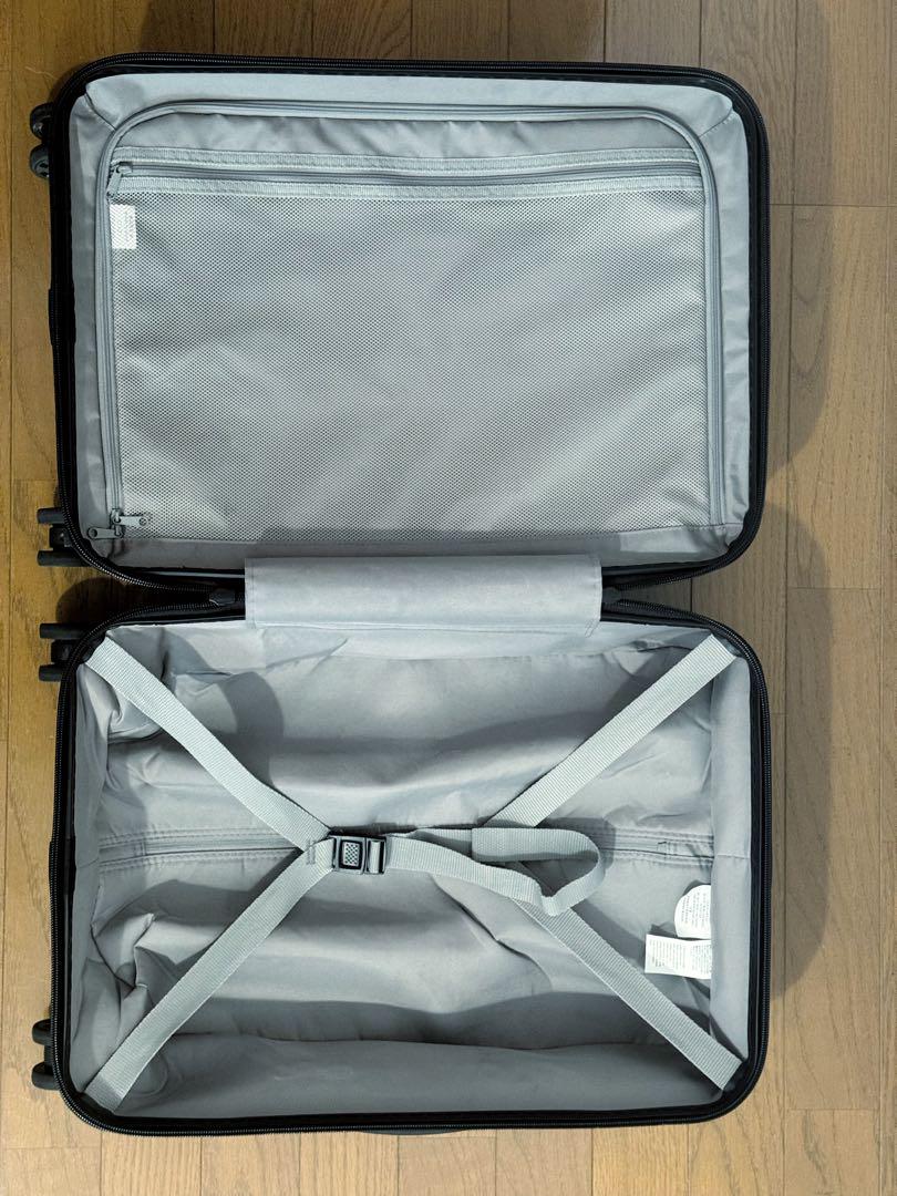 無印良品　バーを自由に調節できる　ハードキャリーケース（36L）黒