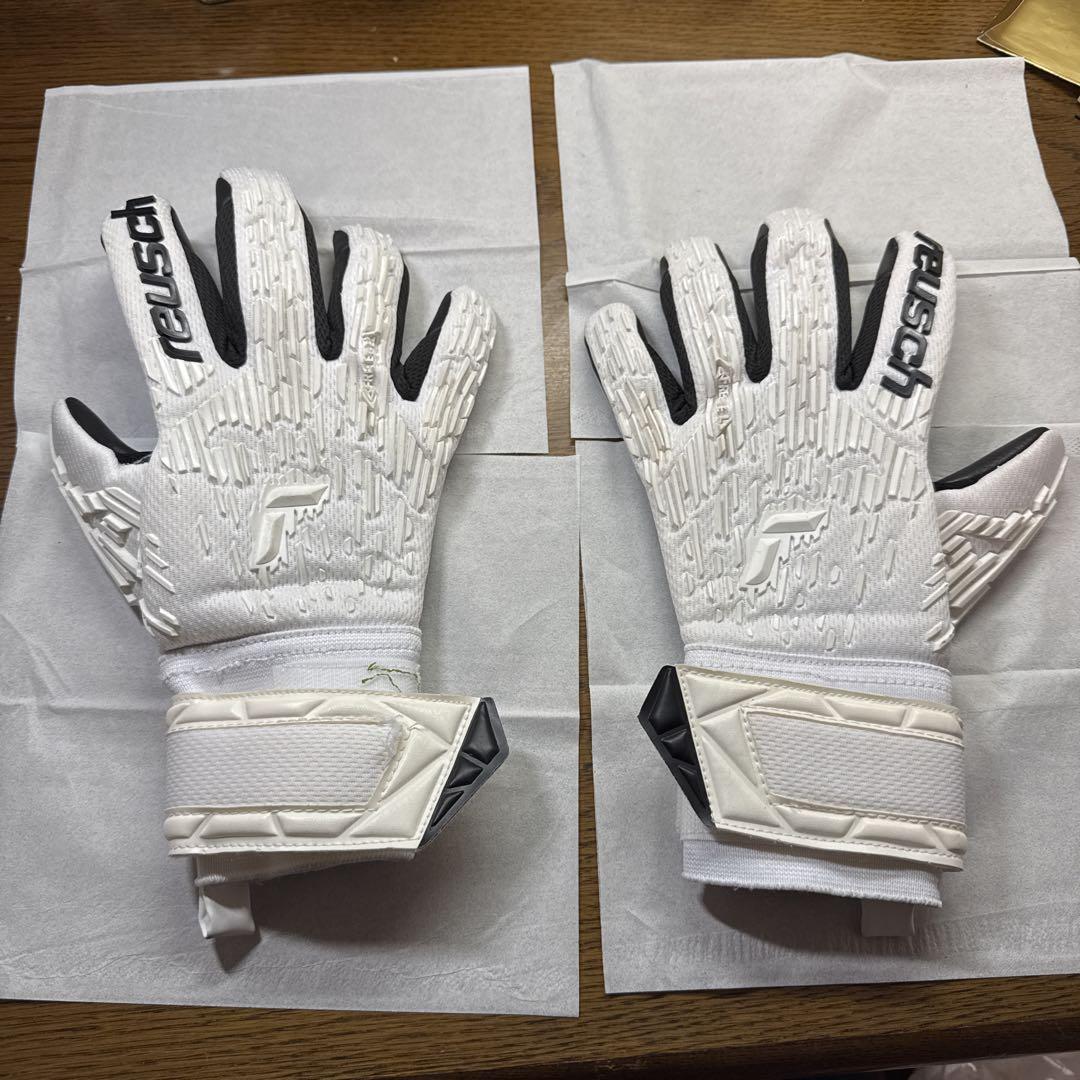 Reusch キーパーグローブ