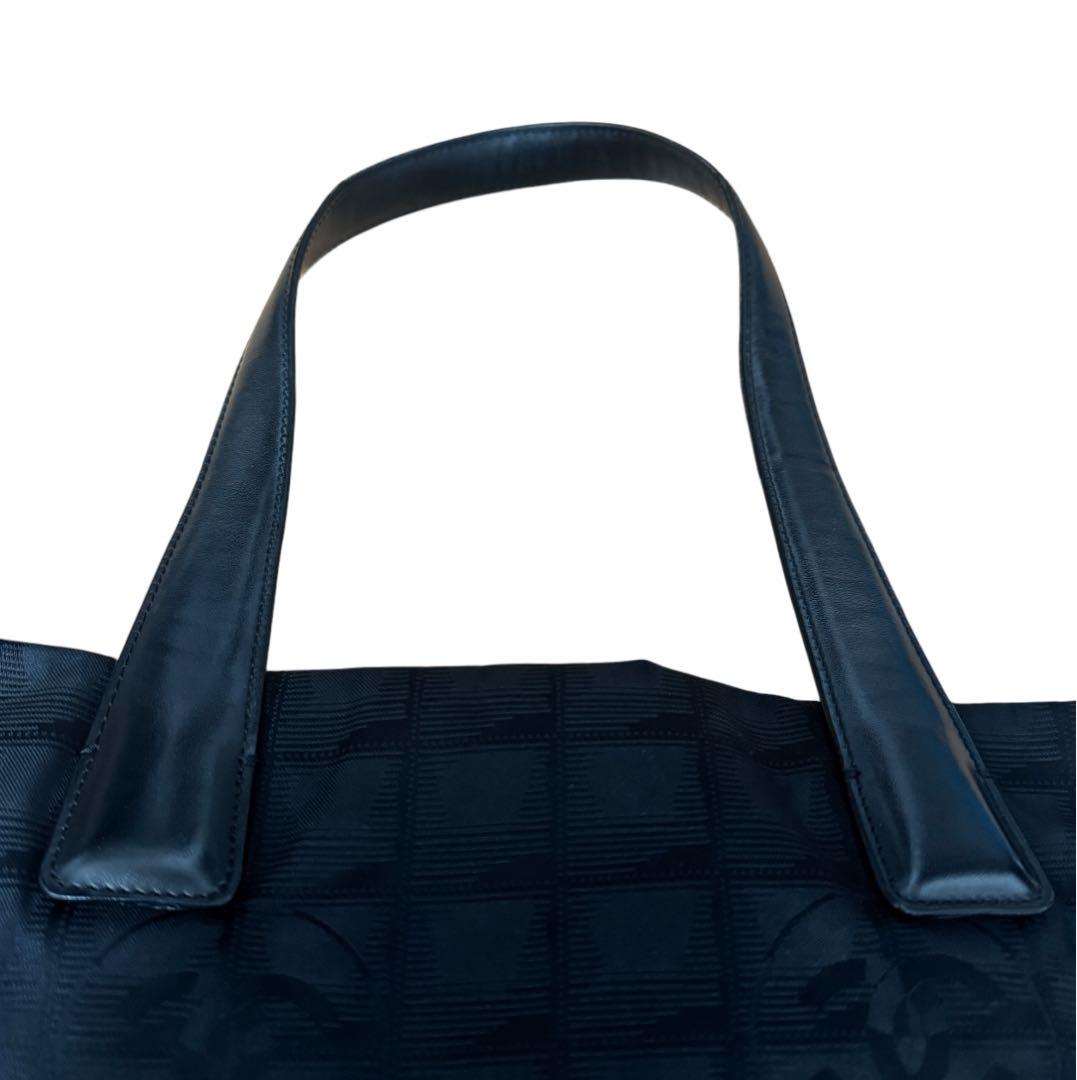 CHANEL トートバッグ ニュートラベルライン MM