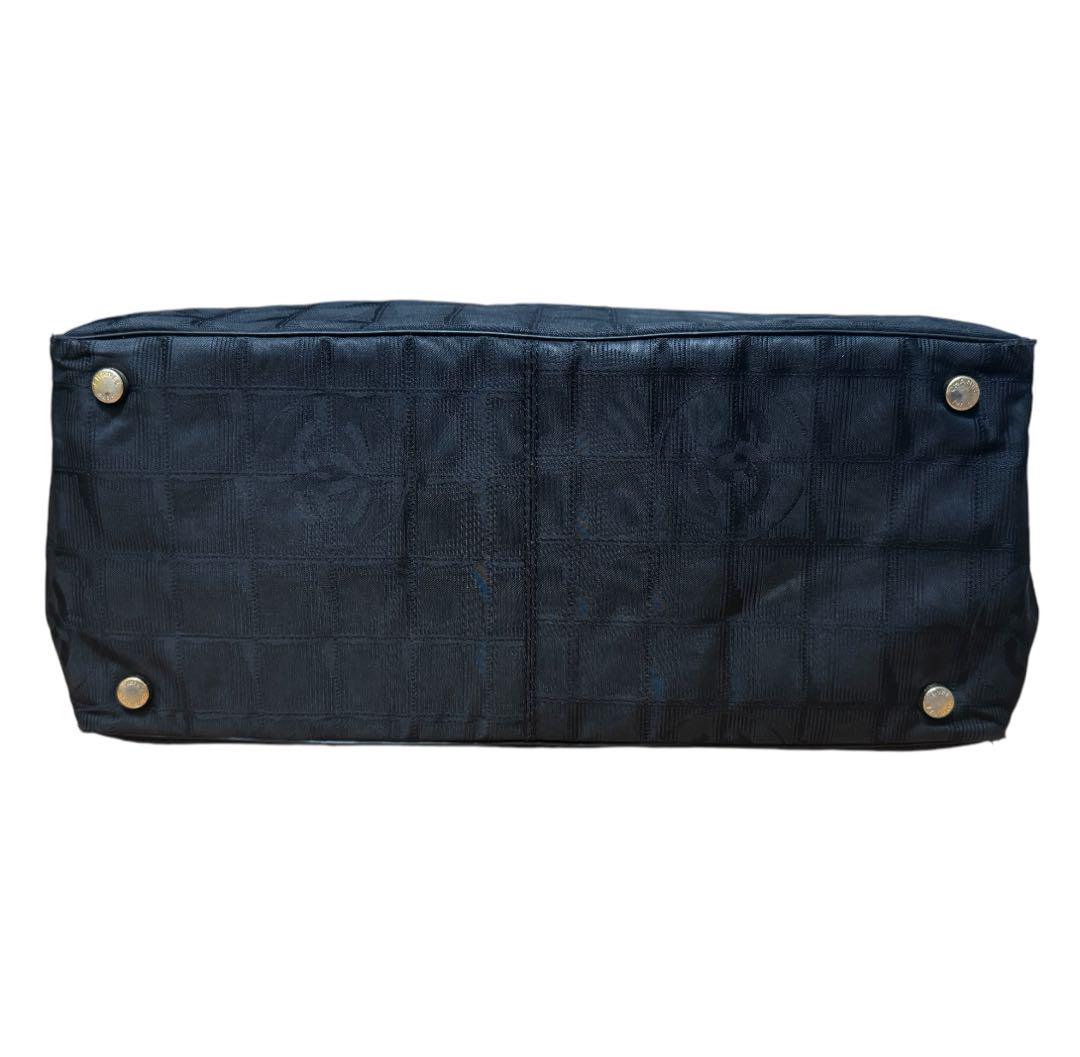 CHANEL トートバッグ ニュートラベルライン MM
