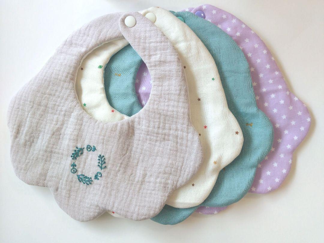 おまとめ済　ハンドメイド スタイ　4枚セット　ボタニカル刺繍