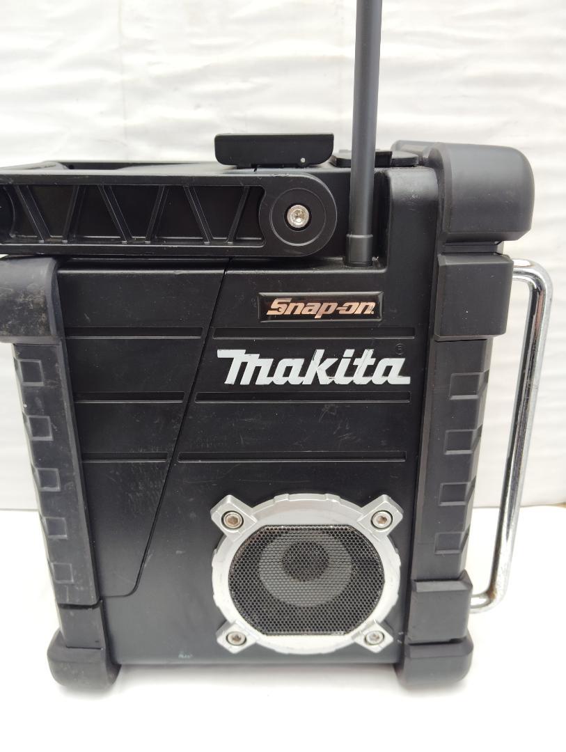 マキタMR103　現場ラジオ　新品ACアダプター付　中古品