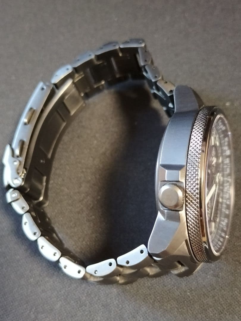 シチズン プロマスタースカイ JY8025-59E エコドライブ 二次電池良好