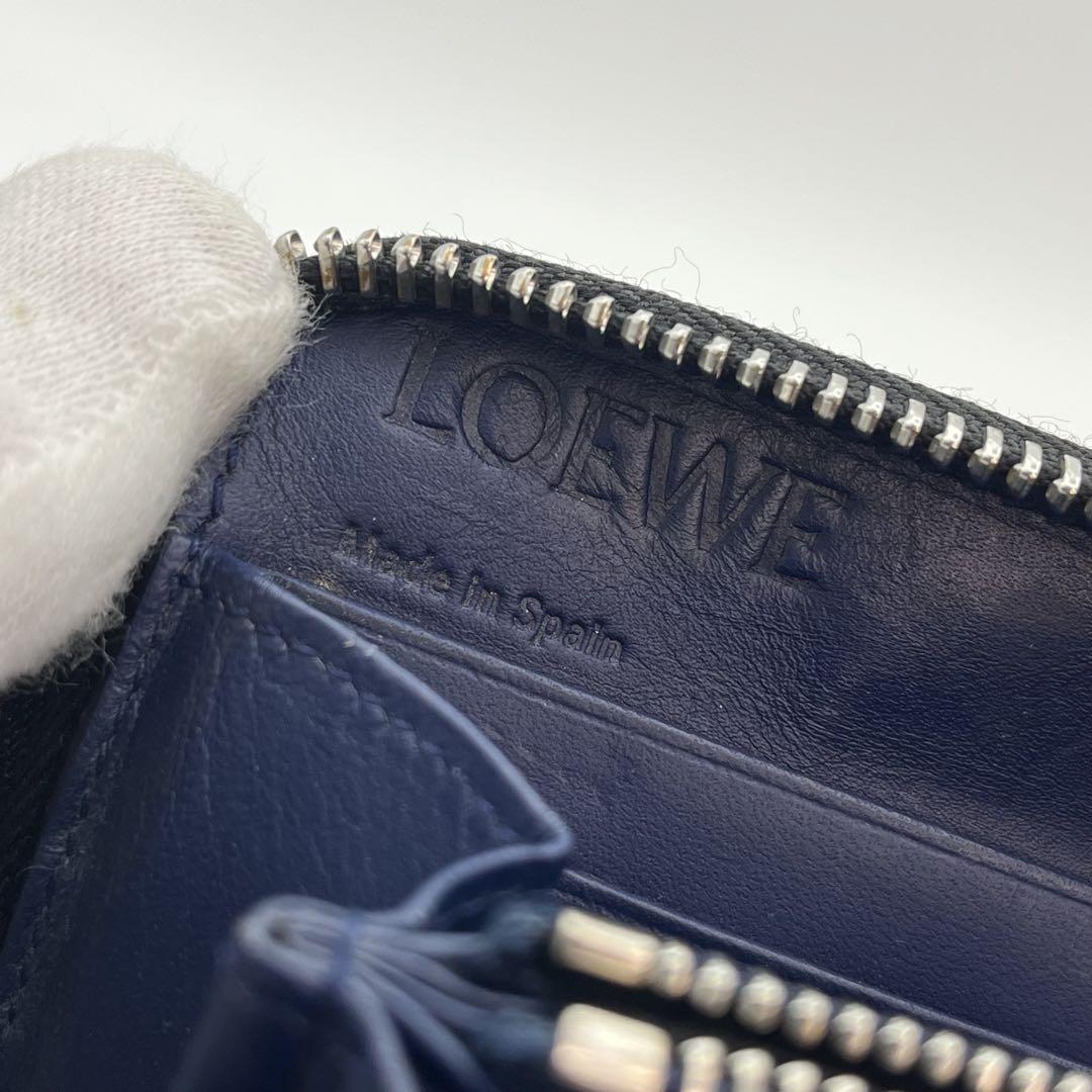 ロエベ　長財布　アナグラム　ラムレザー　付属品完備　ラウンドジップ　LOEWE