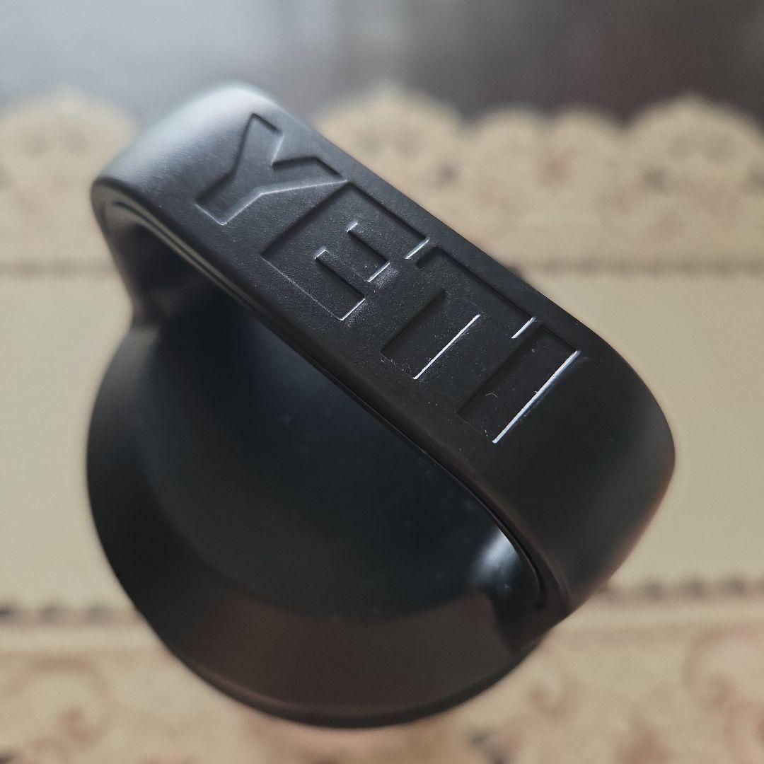 YETI ×HonoluluCookieステンレスボトル ホワイト新品未使用 け*ん様 YETI ×HonoluluCookieステンレスボトル ホワイト - メルカリ