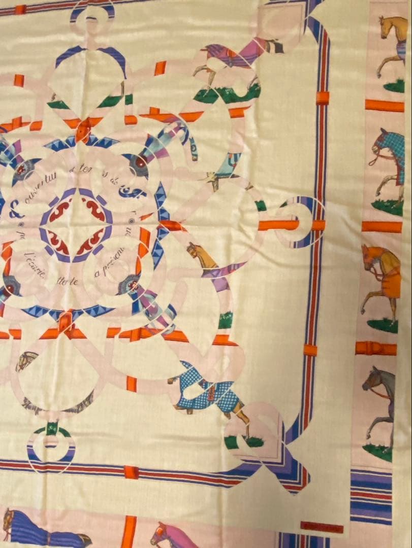 エルメス　HERMES スカーフ　新品　美品