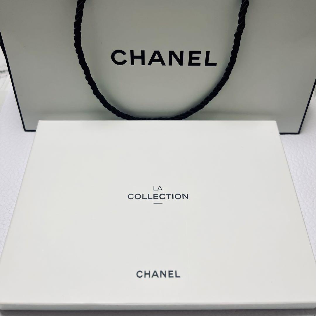 CHANEL ラコレクション 3rdギフト パスポートホルダー ノベルティ