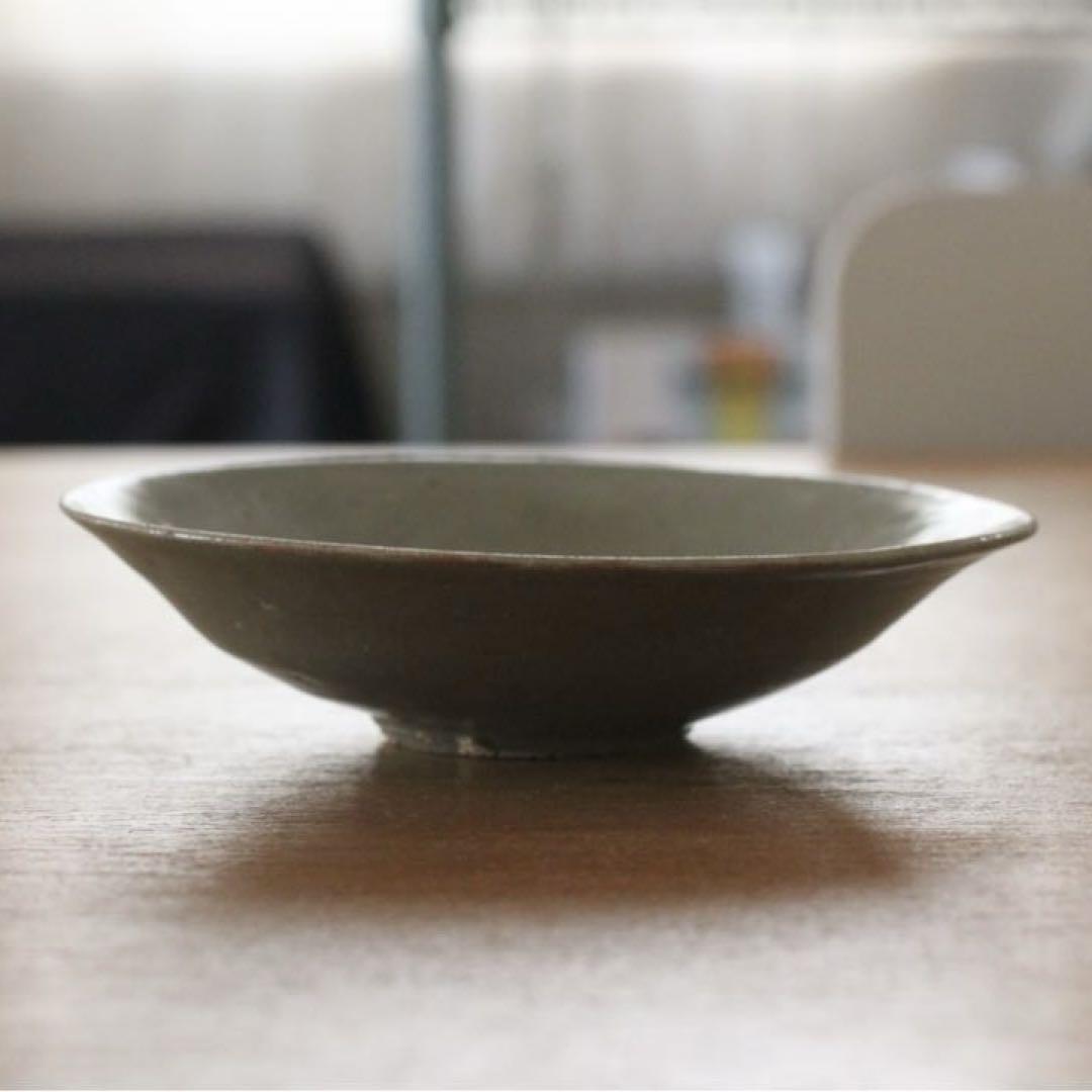 高麗青磁の中皿　骨董　古道具 楽天市場】骨董○高麗青磁陰刻文皿○発掘品 | 高麗時代-13世紀頃