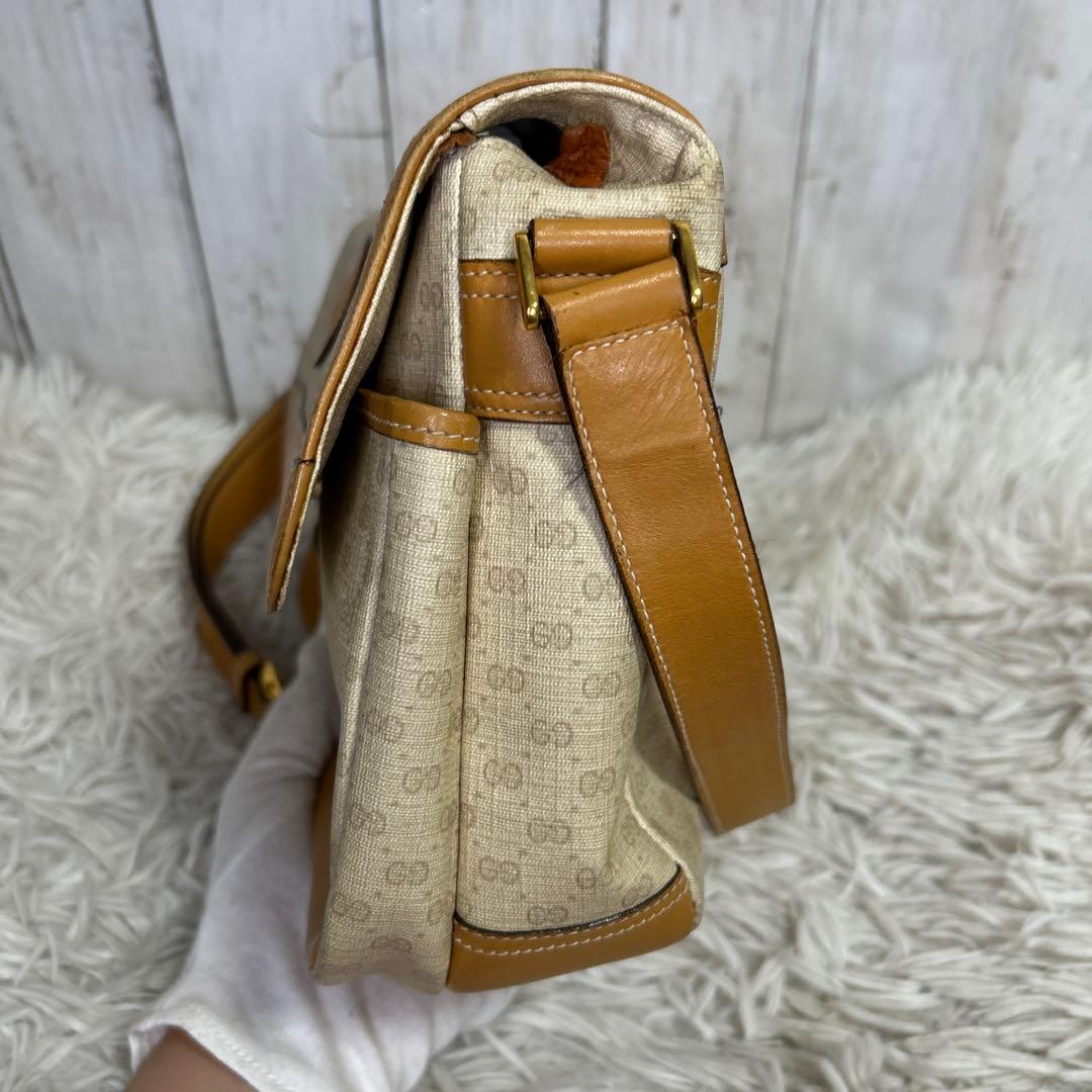 GUCCI GGスプリーム ショルダーバッグ マイクロGG レザー　PVC ロゴ