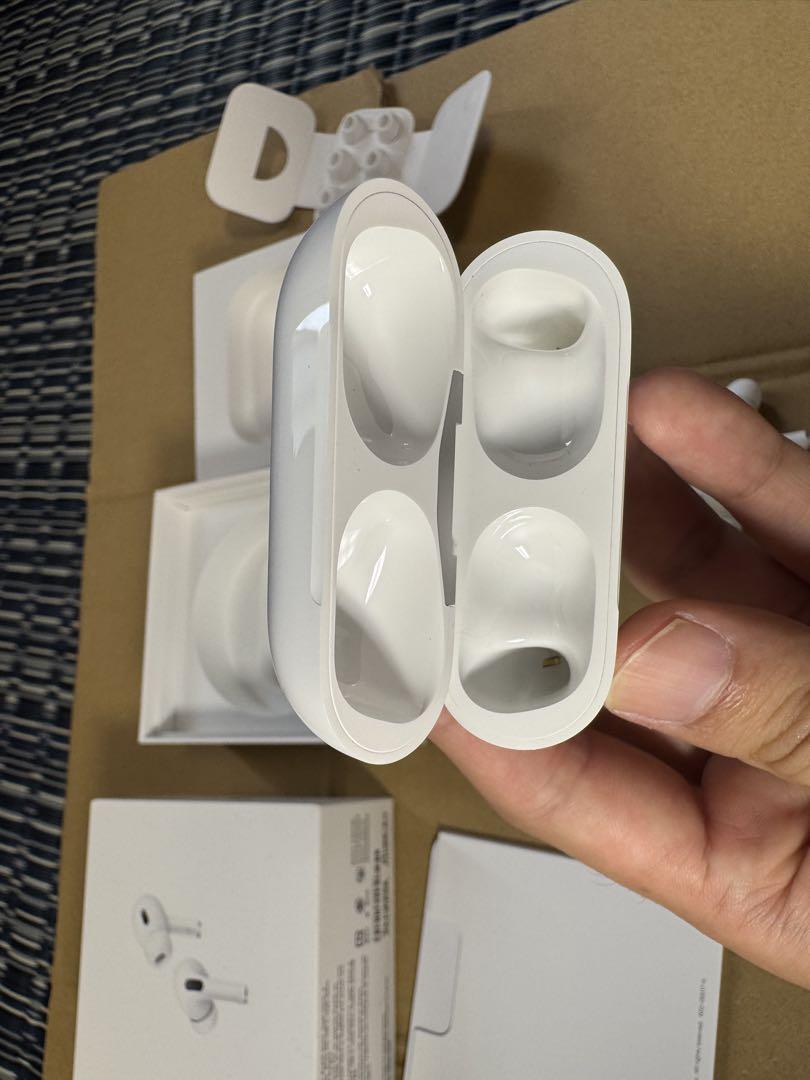 Apple AirPods Pro 2 第二世代 USB-Cケース