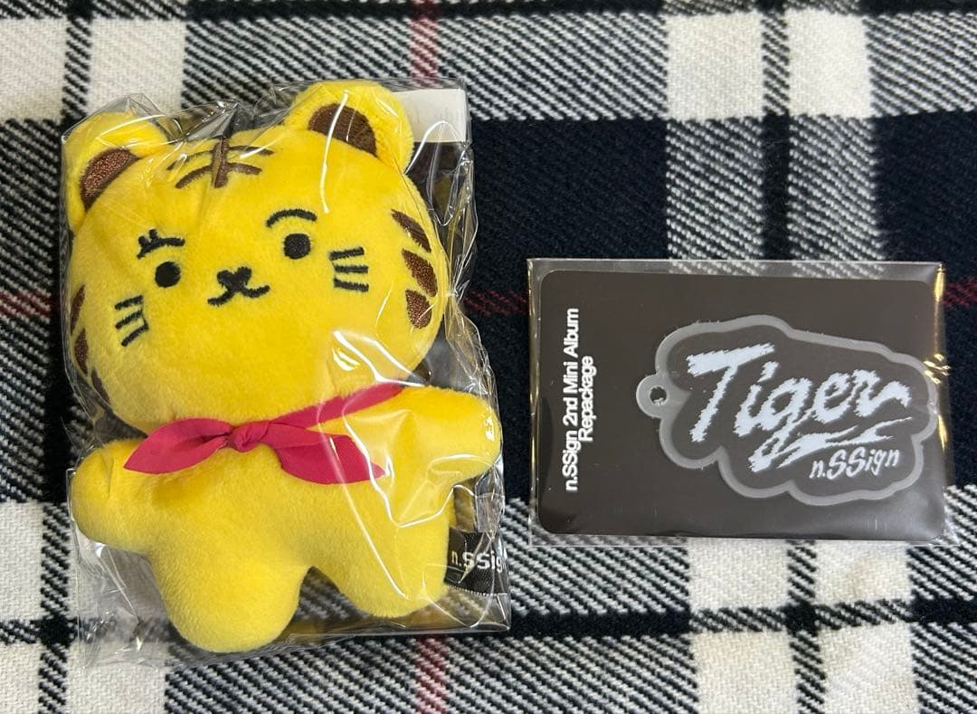 ☆希少☆新品・未開封n.SSign　Tiger Keyring Ver. カズタ カズタ n.SSign 'Tiger' NFC Keyring ver. - メルカリ