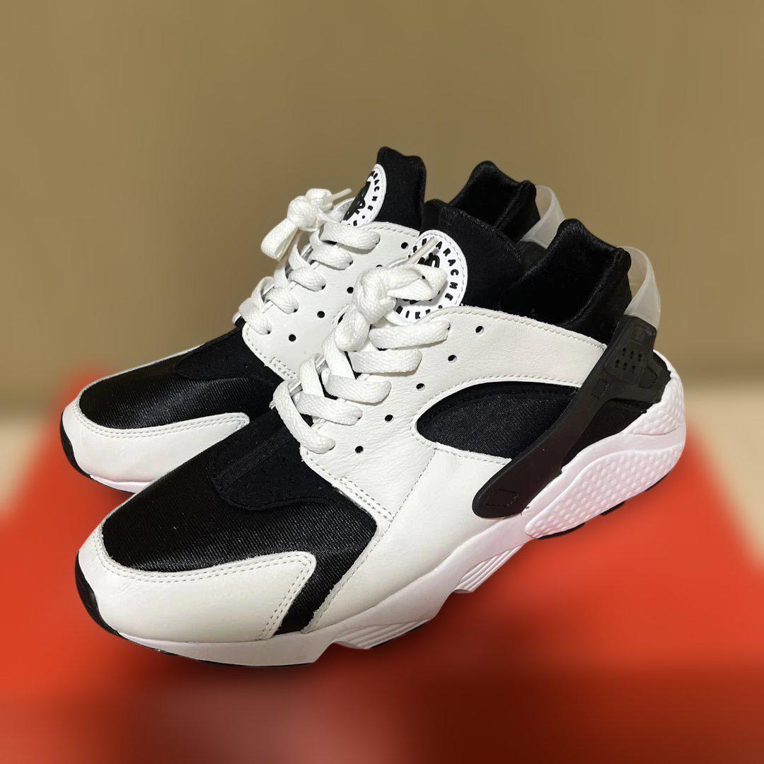 NIKE ナイキ AIR HUARACHE エア ハラチ