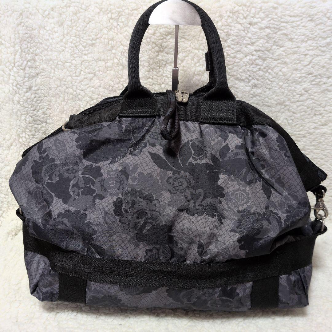 LeSportsac 花柄ボストンバッグ グレー系 Lesportsac 6ボストンバッグ 黒とグレーの花柄 - メルカリ