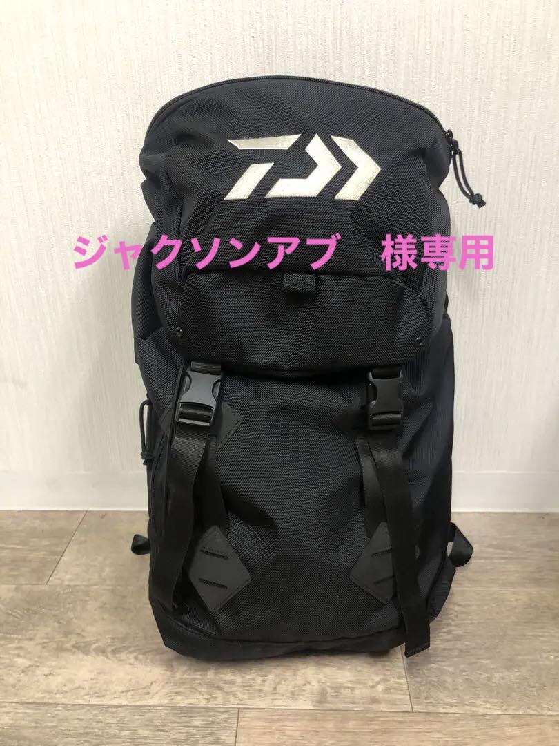 NEW ERAとDAIWAのコラボ。ラックサック - その他公式 ストア