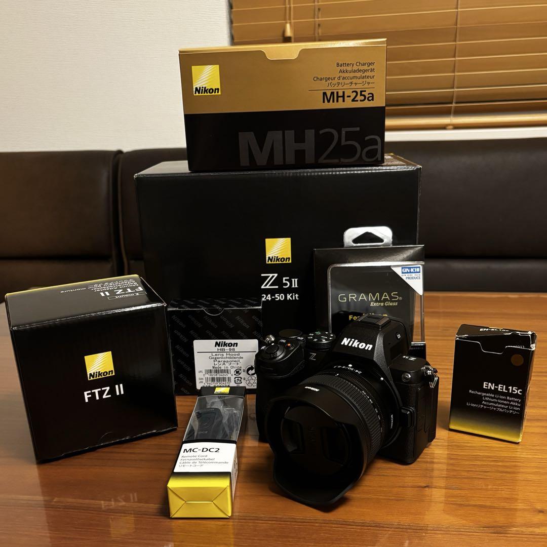 美品 Nikon Z5II 24-50 レンズキット+新品FTZⅡ+レリーズ等