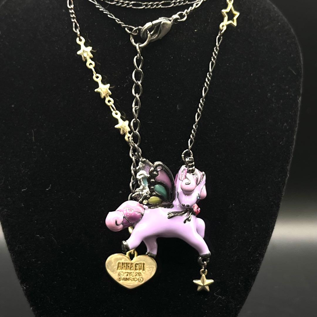 美品 ANNA SUI サンリオ キキララ ポーチ ネックレス 紫 パープル 馬 美品 ANNA SUI サンリオ キキララ ポーチ ネックレス 紫 パープル 馬