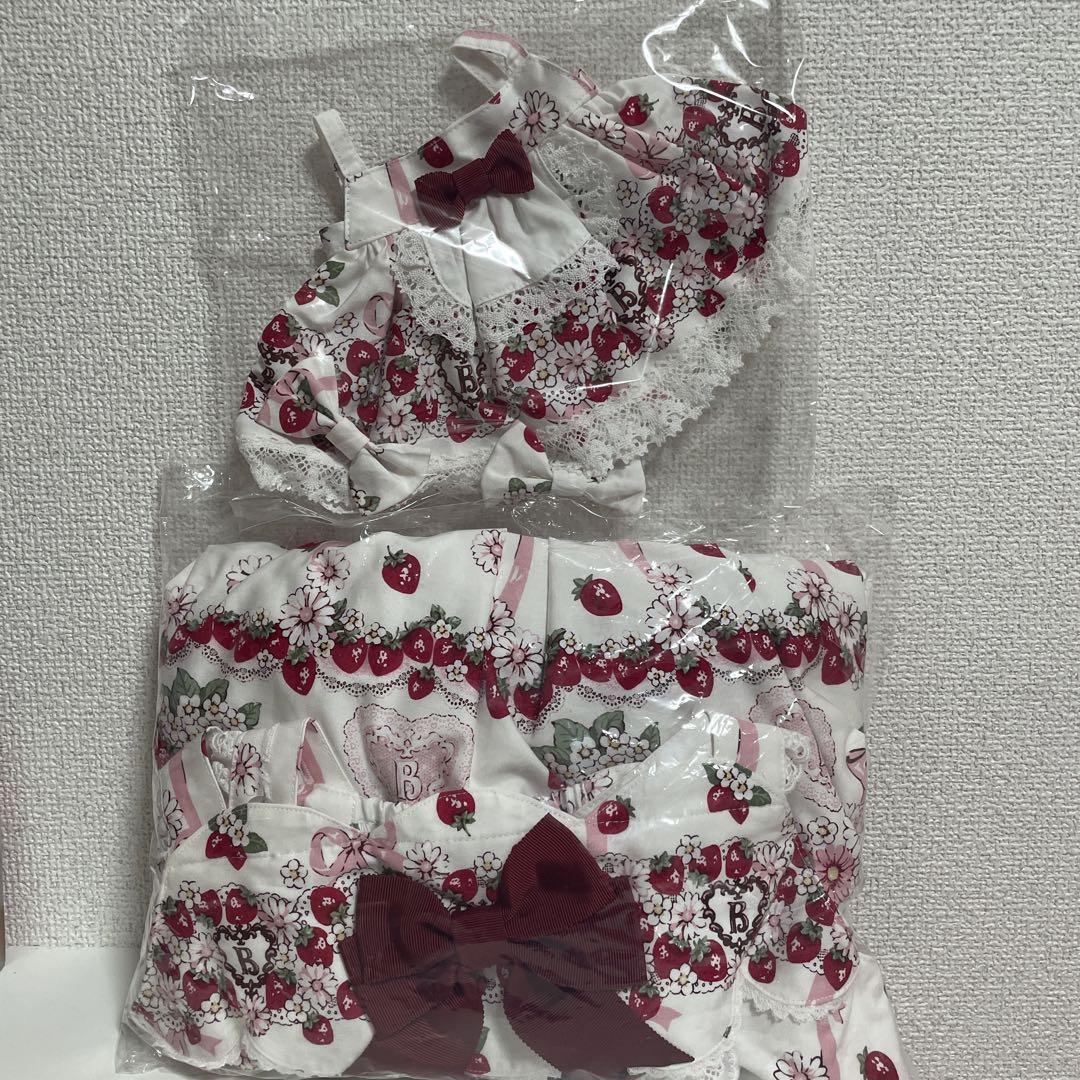 Juicy Strawberry Memory柄くみゃちゃんジャンパースカート Juicy Strawberry Memory柄くみゃちゃんジャンパースカート