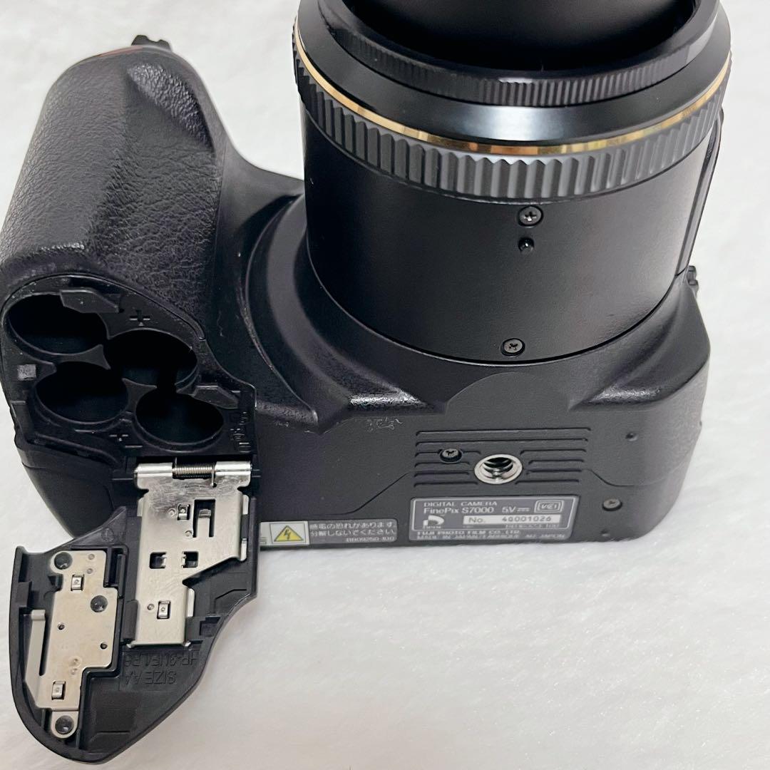 【動確/良品】FUJIFILM Finepix S7000 単