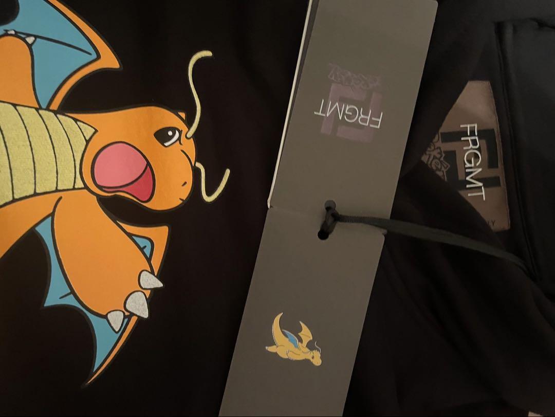 FENDI POKEMON FRGMT コラボ 限定品　ステッカー カイリュー FENDI POKEMON FRGMT コラボ 限定品 ステッカー カイリュー