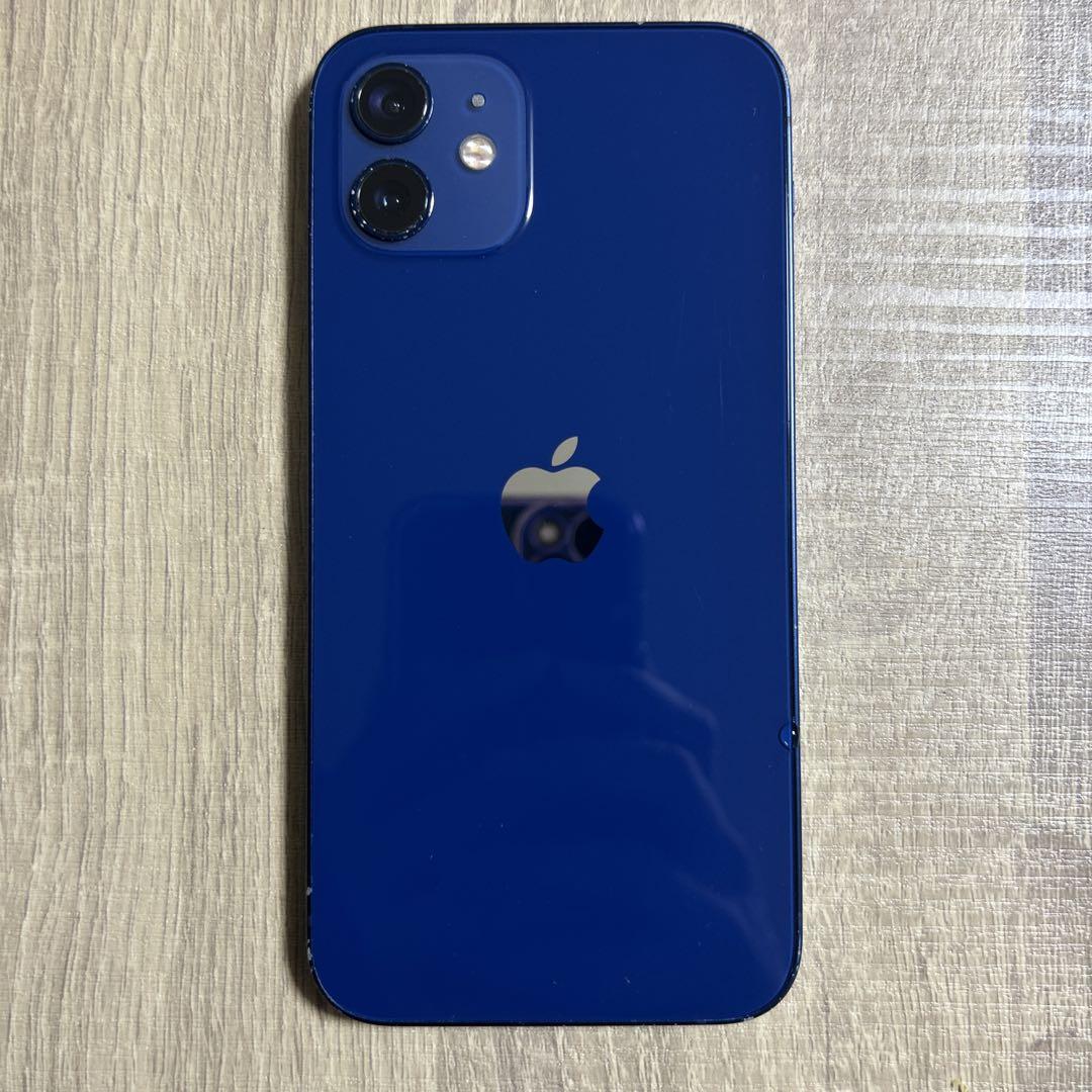 iPhone12 本体　やや傷あり