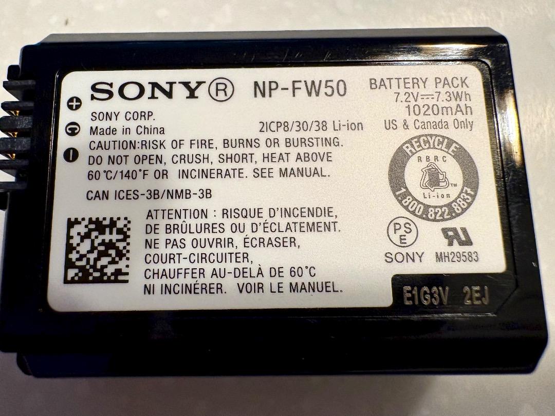 SONY APS-C α6400 ボディ ブラック 僅か233ショット