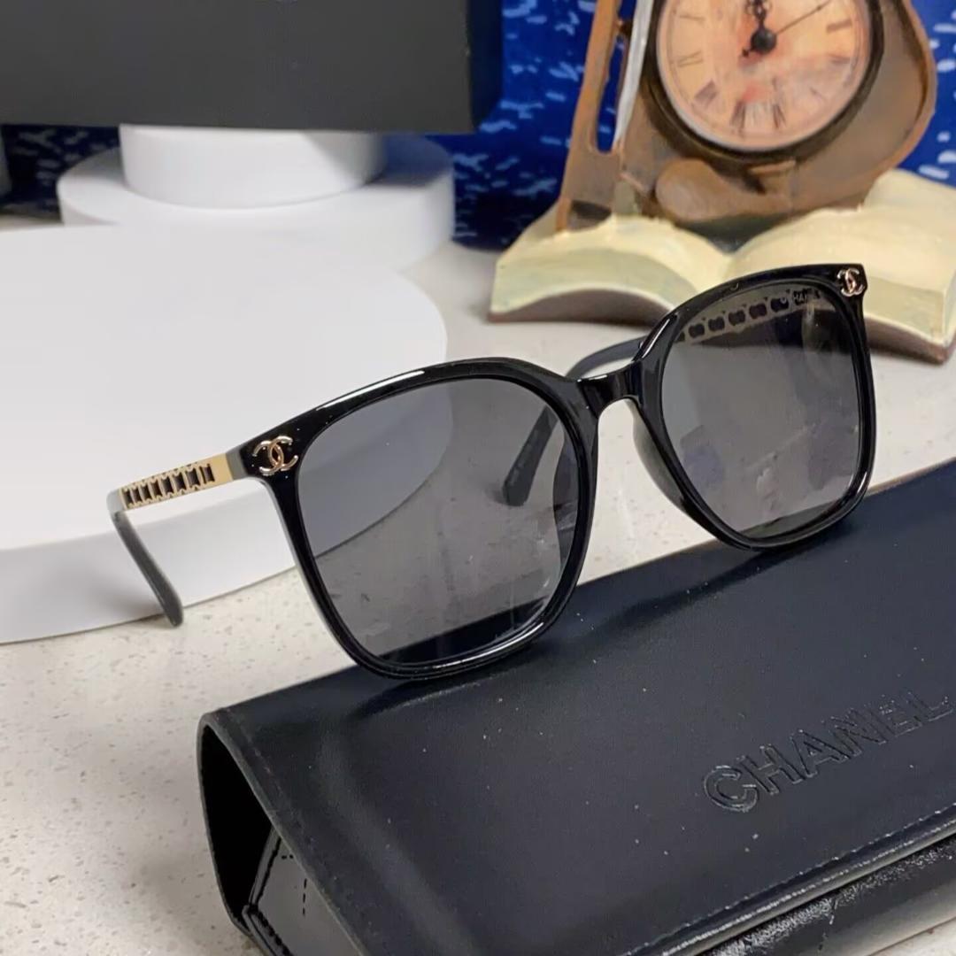【2025秋冬新作】 CHANEL 極美品 即購入 ブラック メルカリ - ゴールド装飾 サングラス 小物
