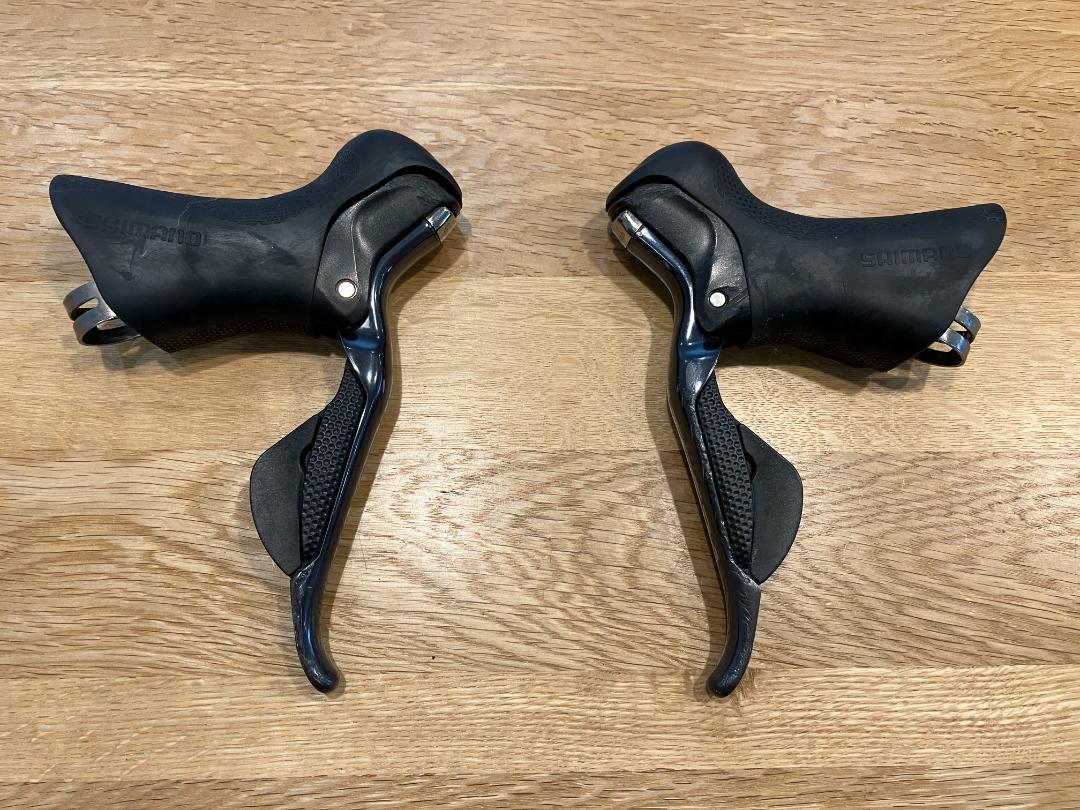 DI2 アルテグラ　シマノ電動コンポ　外装式(2✖️11速)
