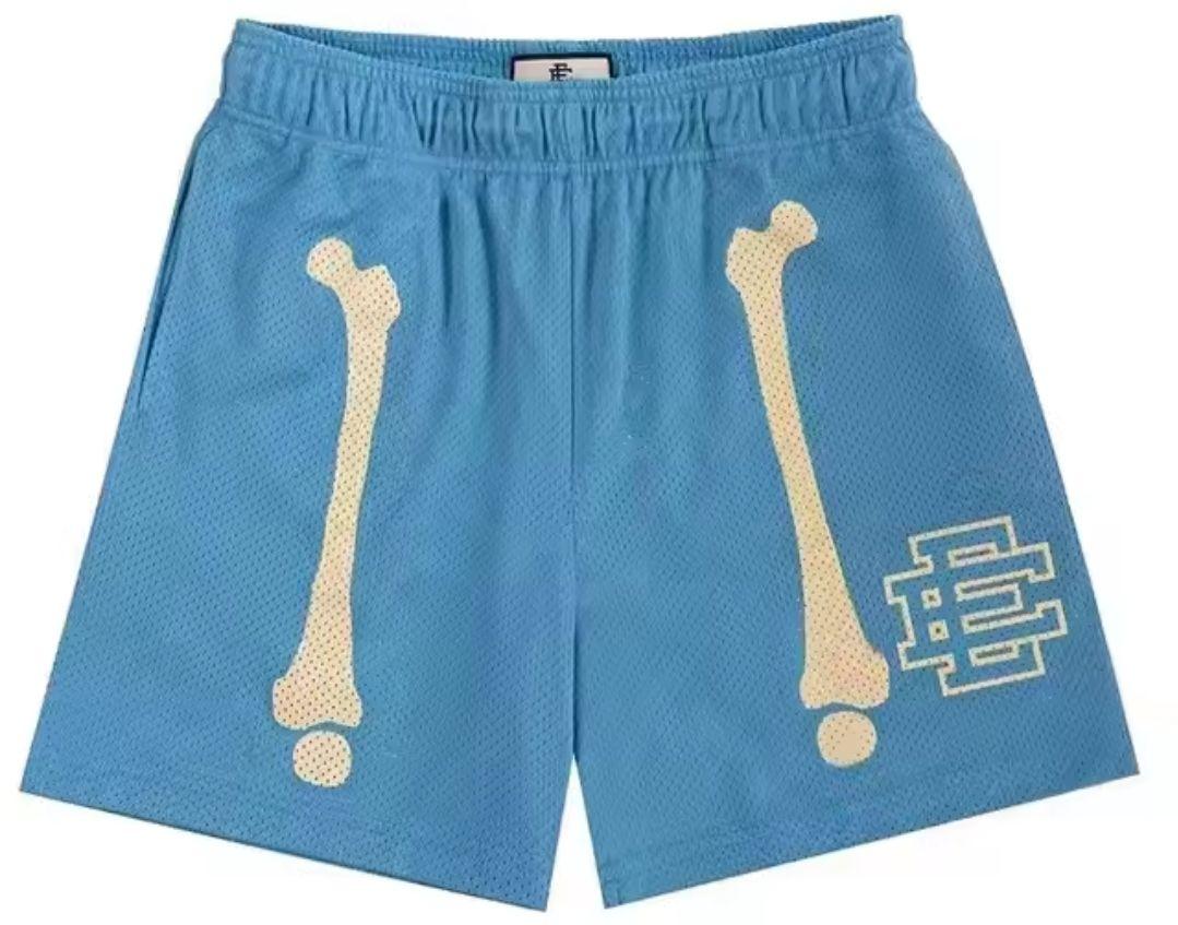 なる