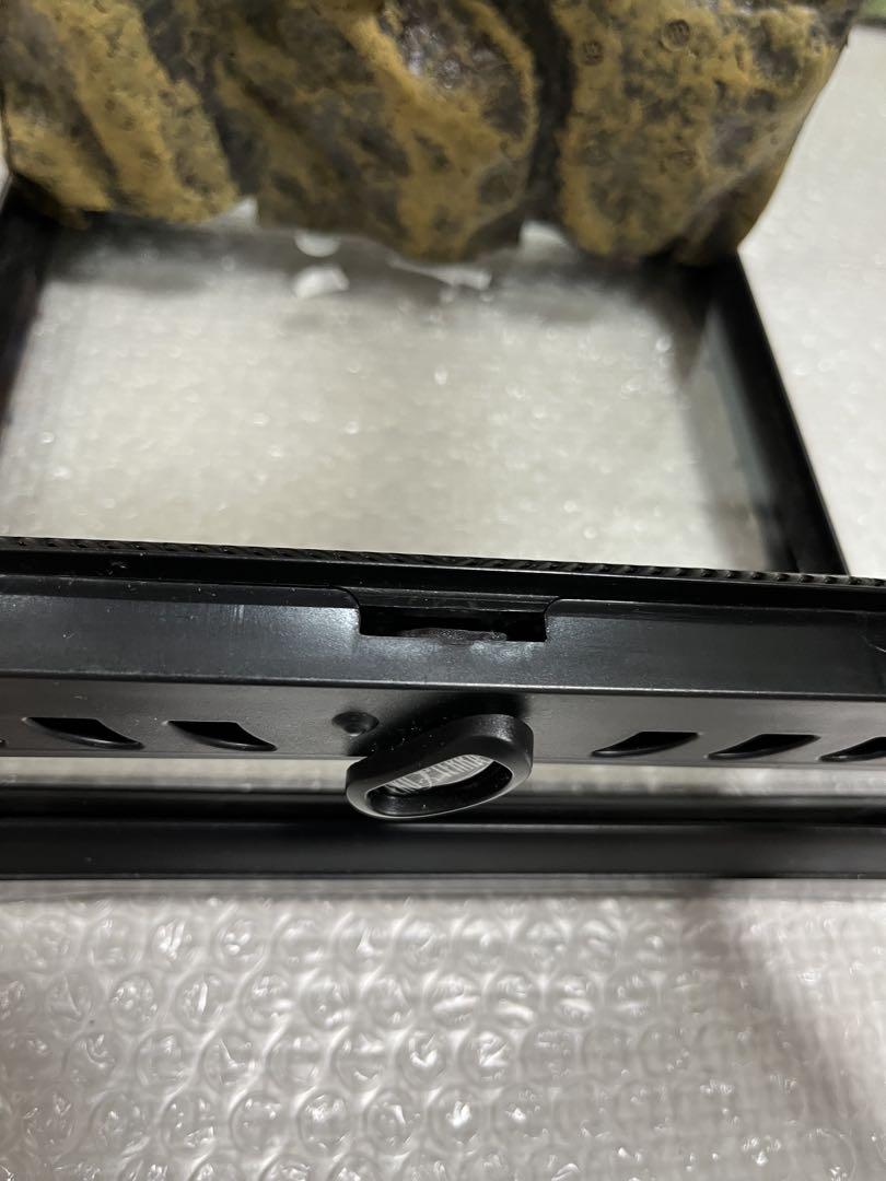美品　GEX ジェックス　グラステラリウム　爬虫類両生類飼育ケース　砂給餌皿付き