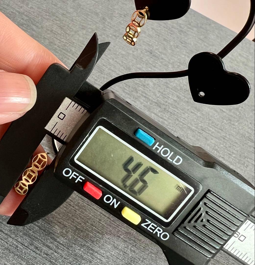 18金レディースピアスマネーキャッチャー