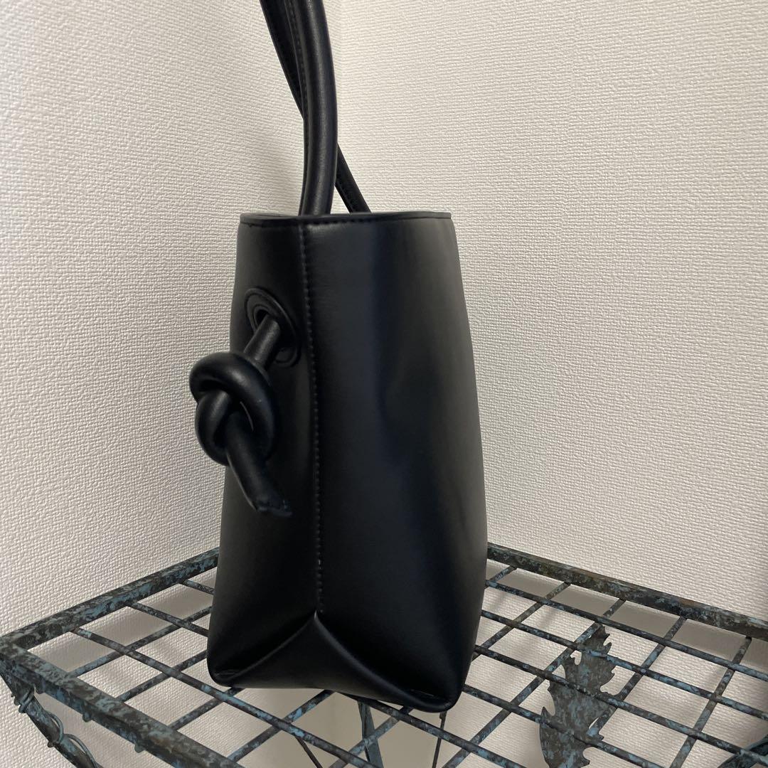 極美品 VASIC PATTI MINI バッグ黒 正規品