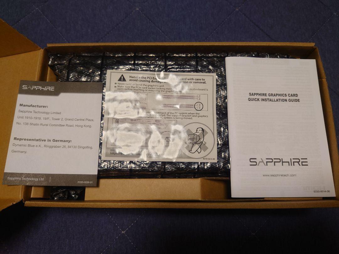 AMD RADEON RX7600 8GB SAPPHIRE製