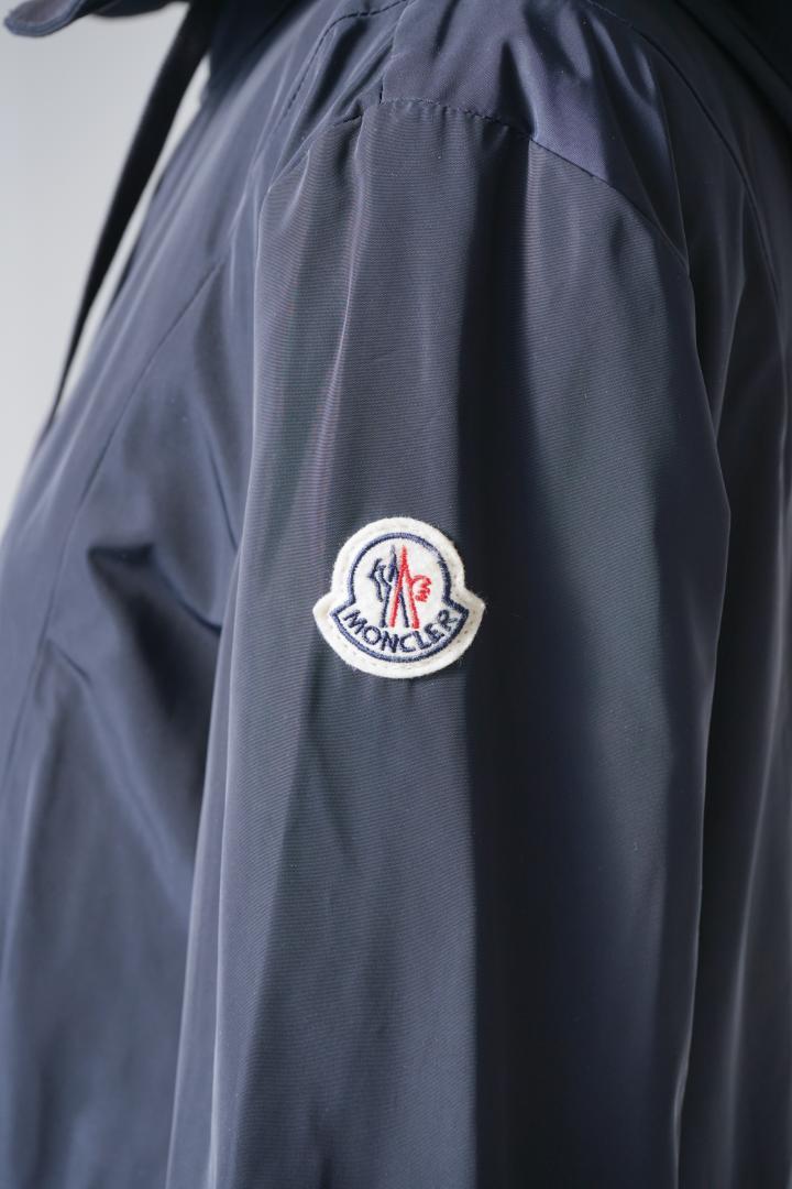 MONCLER モンクレール