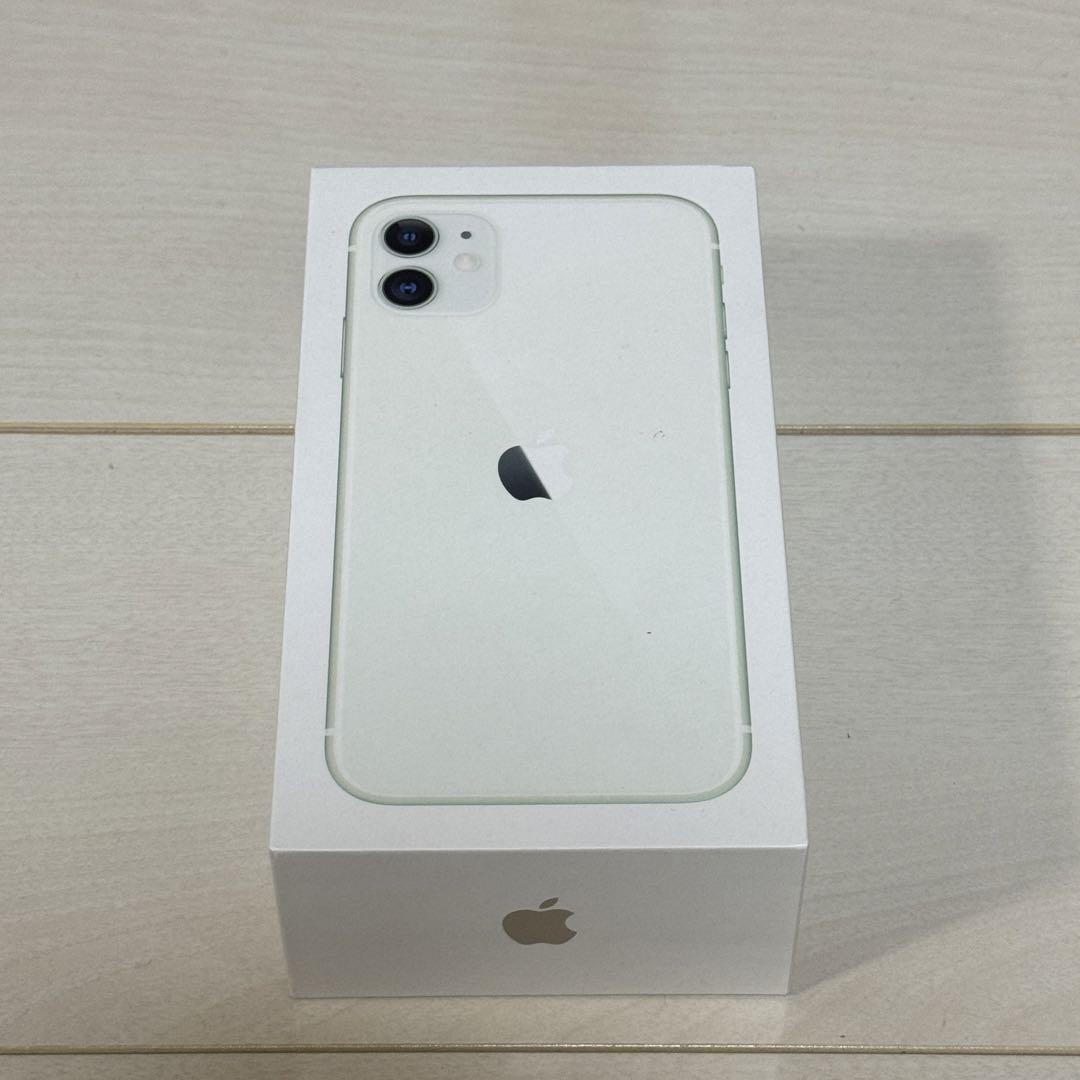 【美品】iPhone11 64GB ホワイト バッテリー82% 美品 バッテリー新品 iPhone11 64GB SIMフリー ホワイト 完動品