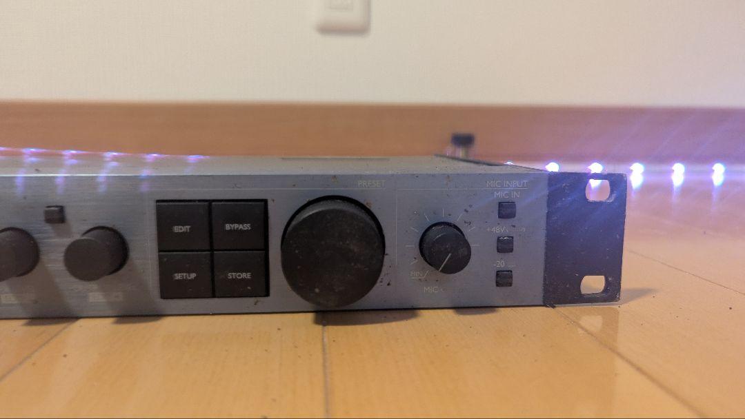 TC-Helicon VOICE