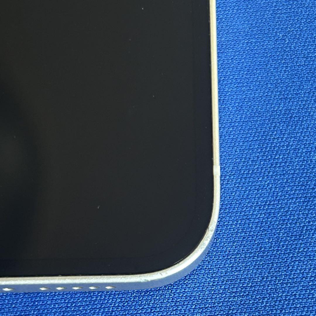 美品 Apple iPhone 13 本体 バッテリー85% ホワイト