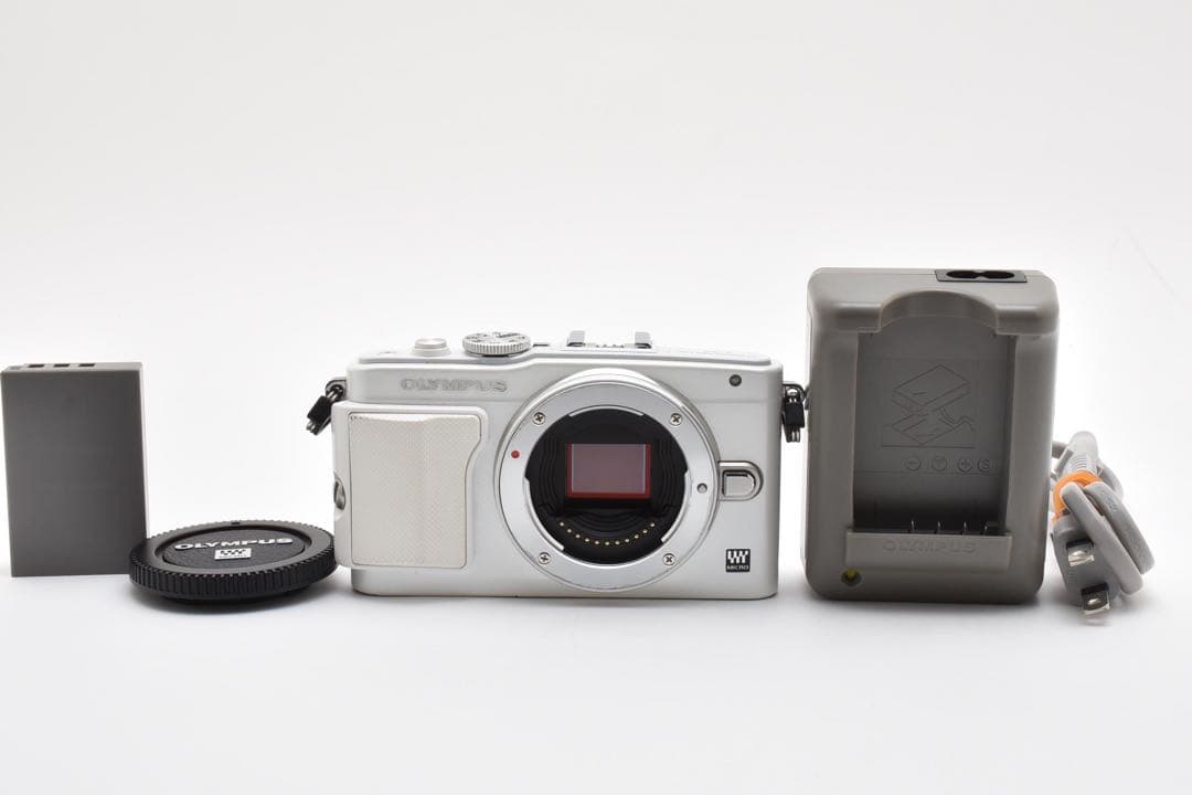 OLYMPUS E-PL6 ミラーレス一眼 ホワイト 本体