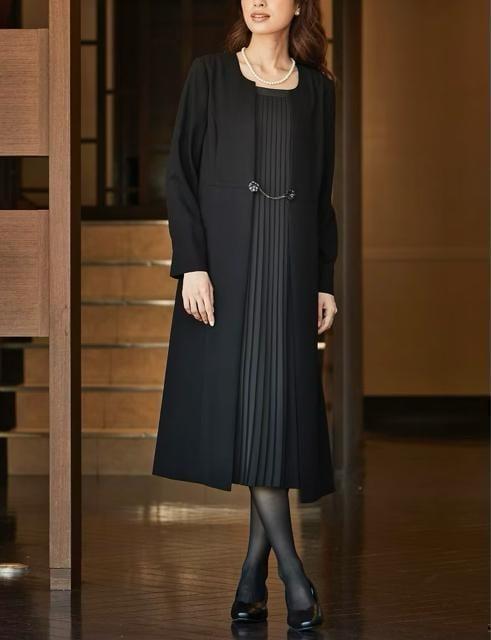 M喪服礼服ブラックフォーマル黒すっきりワンピース体型カバー