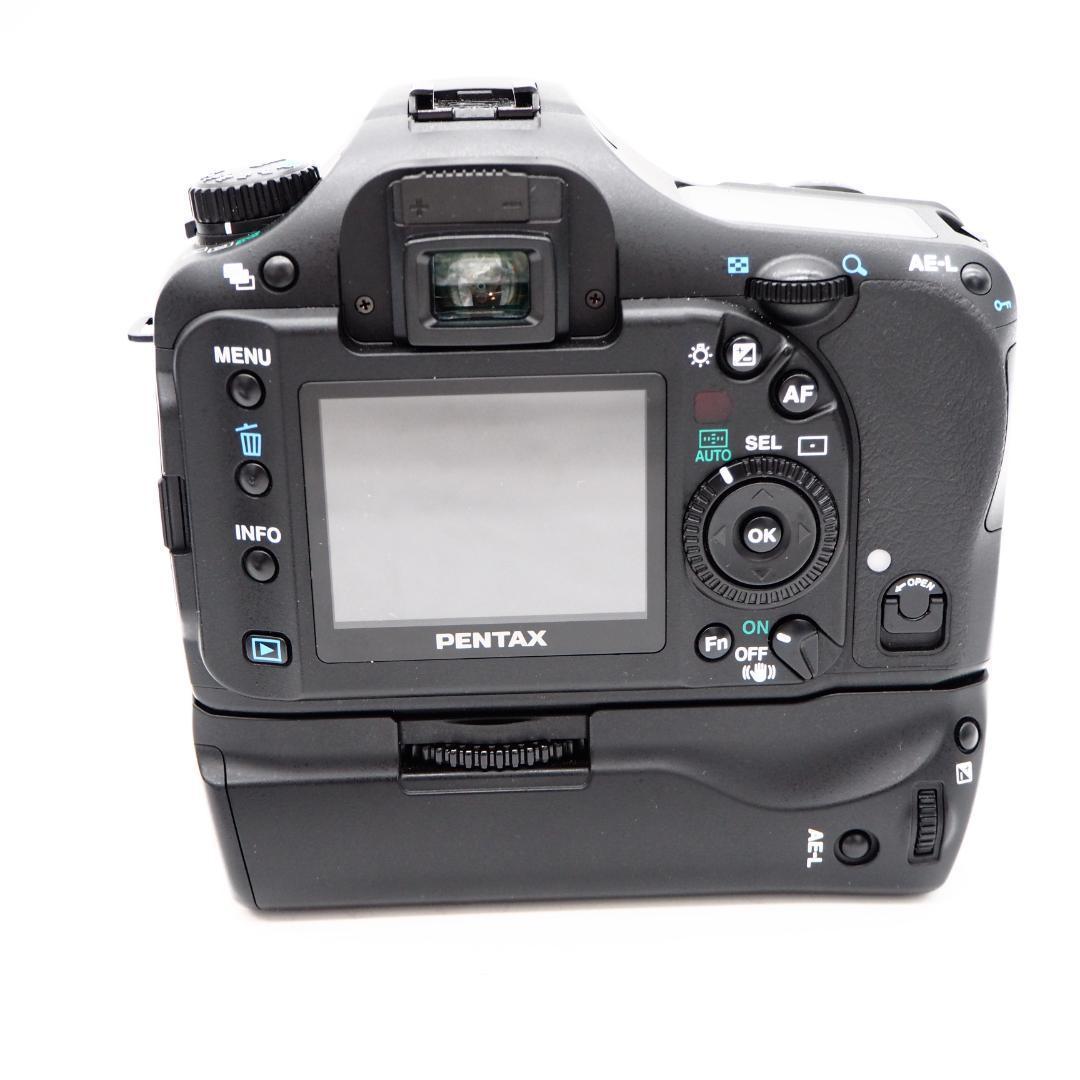 PENTAX K10Dバッテリーグリップ付 価格.com - 『縦位置バッテリーグリップを装着したときの