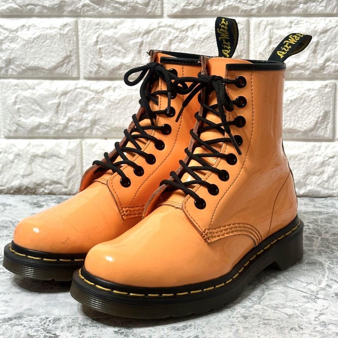 【お気にいる】 ⭐️売切御免⭐️Dr.Martensレースアップブーツ8ホールオレンジ 靴