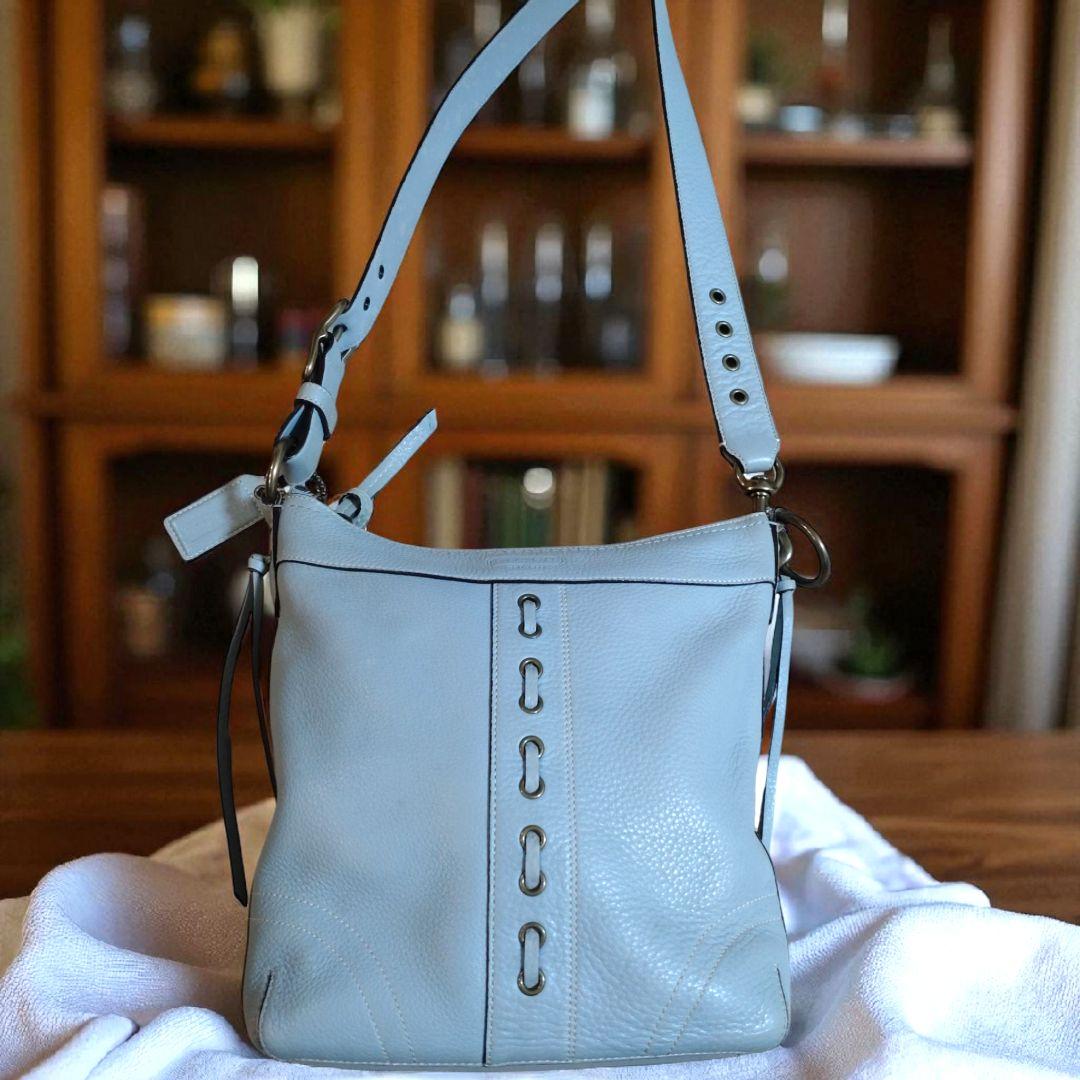 【美品】　COACH　スカイブルー　ショルダーバッグ　レザー