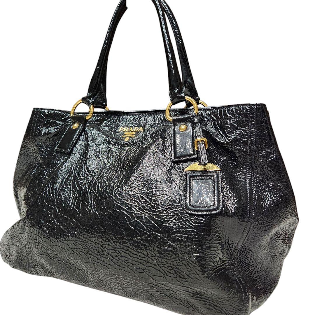 PRADA プラダ