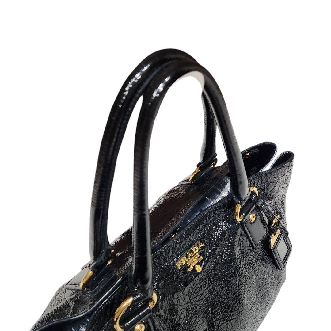 PRADA プラダ