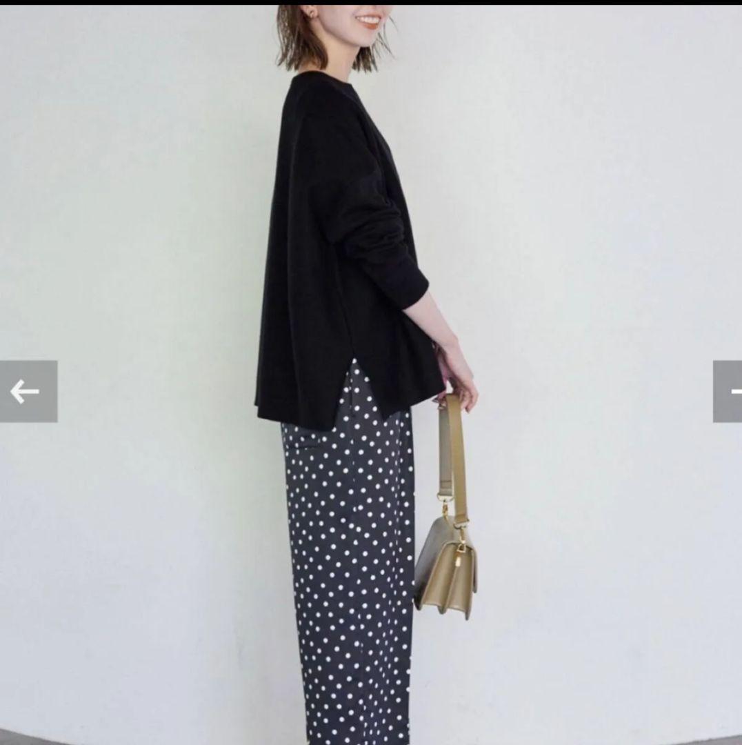 SLOBE IENA flowerスパンコールプルオーバーブラック SLOBE IENA flowerスパンコールプルオーバーブラック
