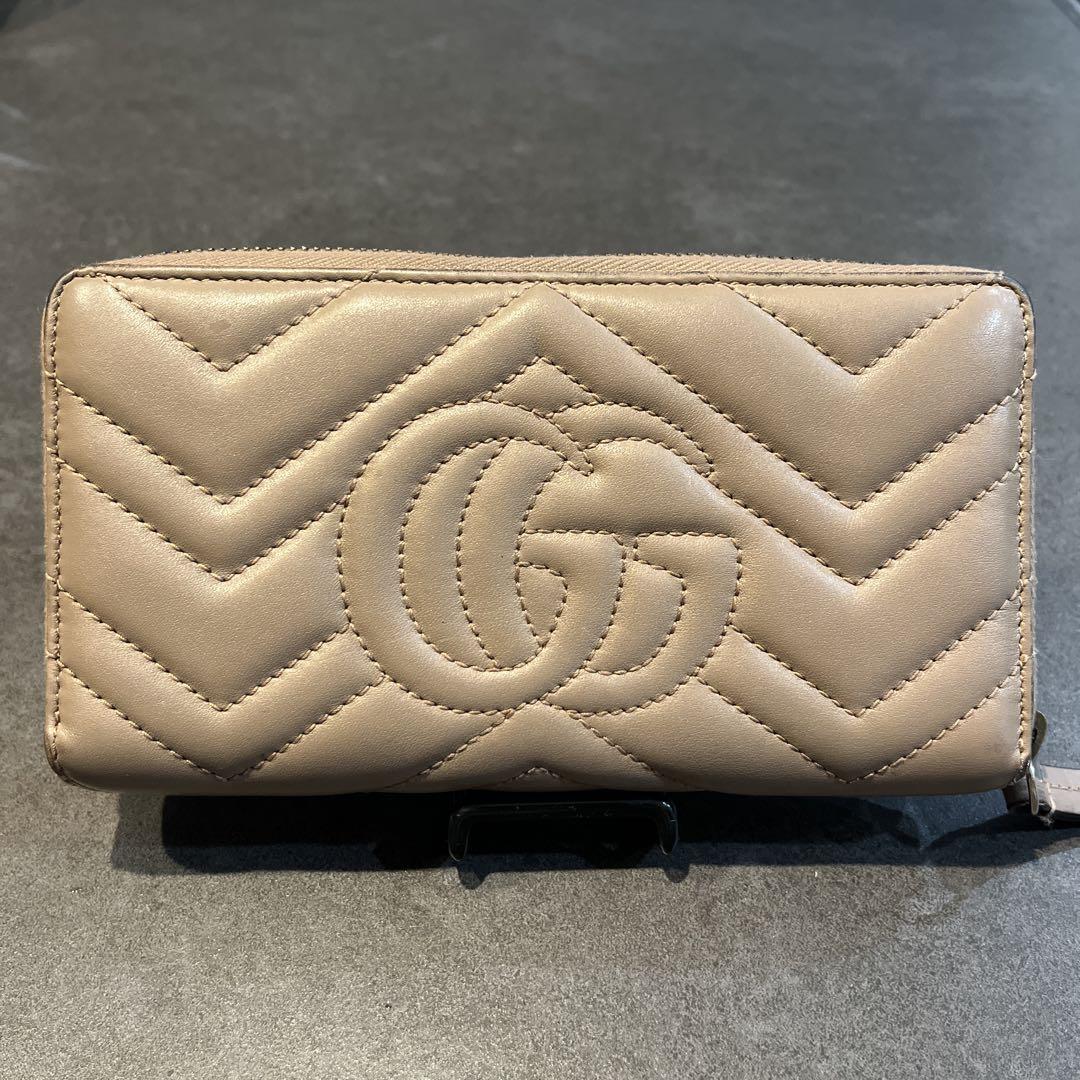 GUCCI 長財布 GGマーモント キルティング エンボス ベージュ
